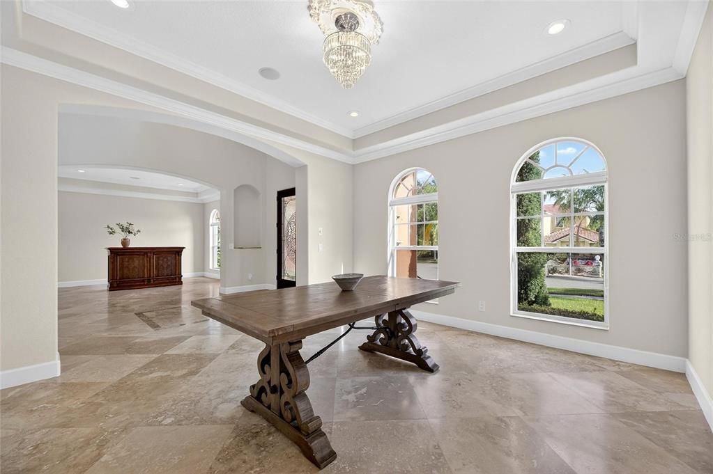 En Venta: $1,249,000 (4 camas, 4 baños, 4367 Pies cuadrados)