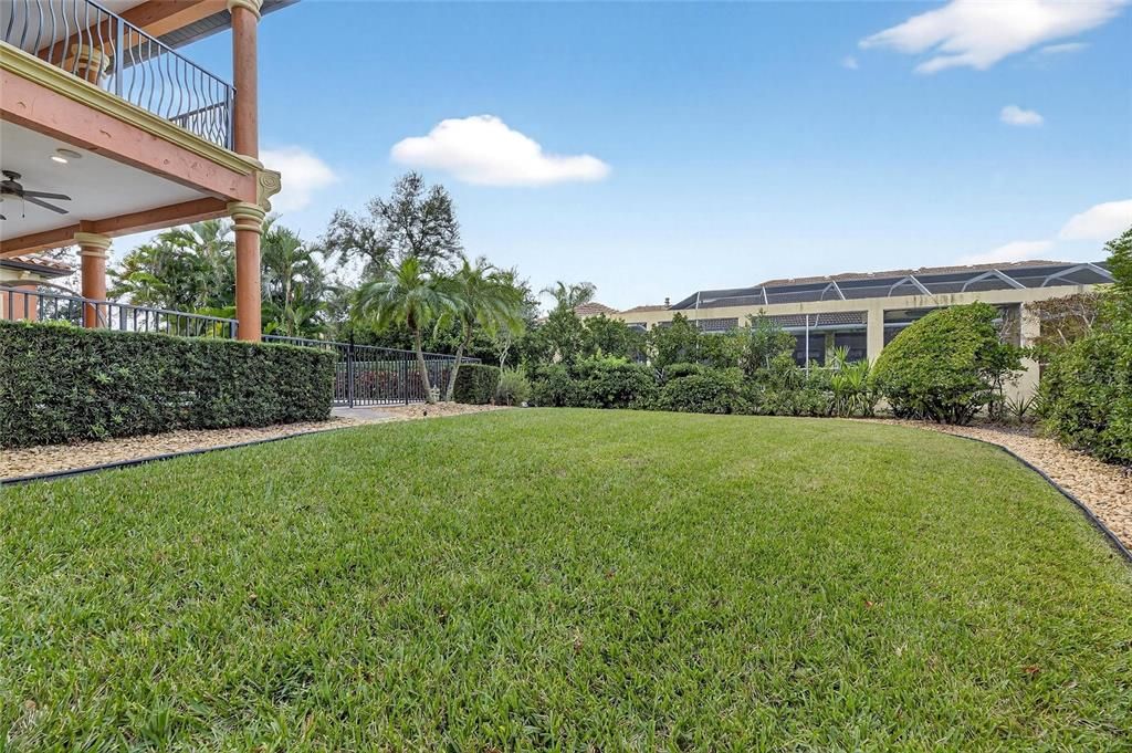 En Venta: $1,249,000 (4 camas, 4 baños, 4367 Pies cuadrados)