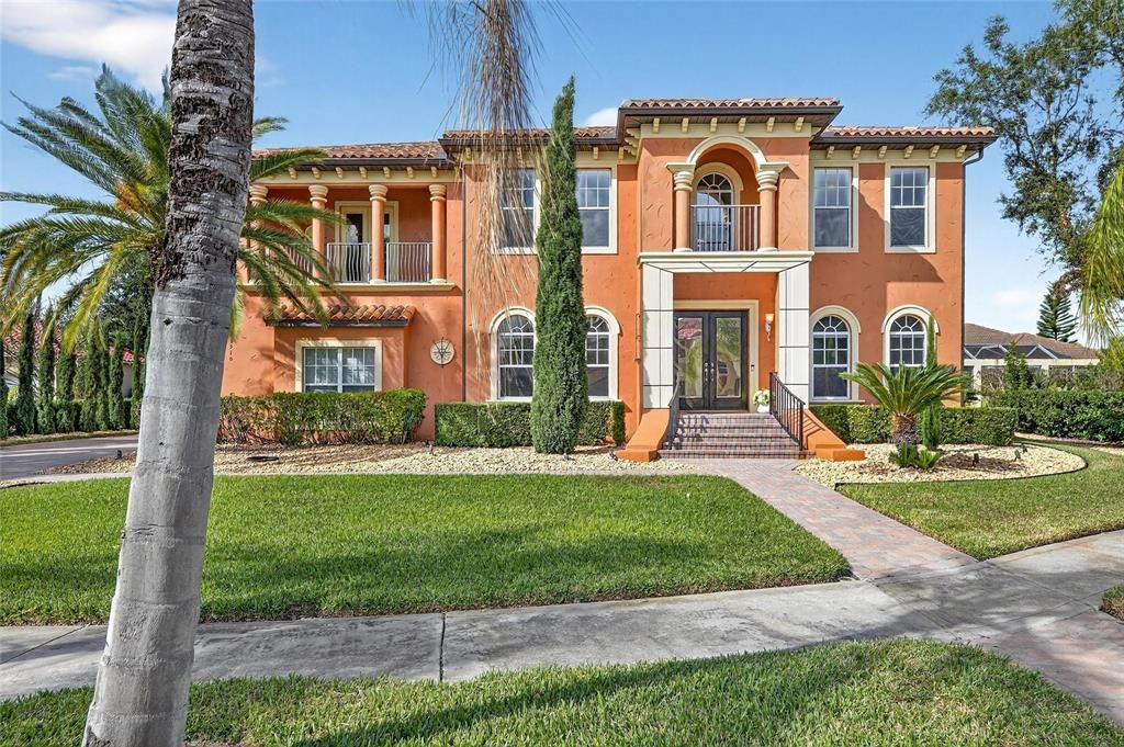 En Venta: $1,249,000 (4 camas, 4 baños, 4367 Pies cuadrados)