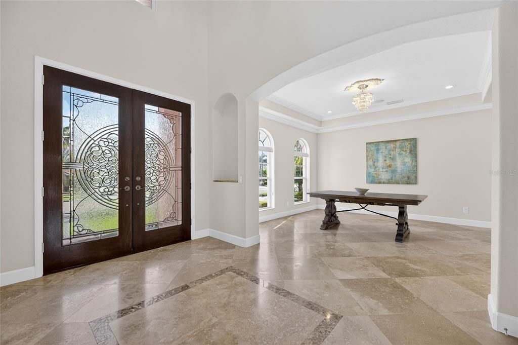 En Venta: $1,249,000 (4 camas, 4 baños, 4367 Pies cuadrados)