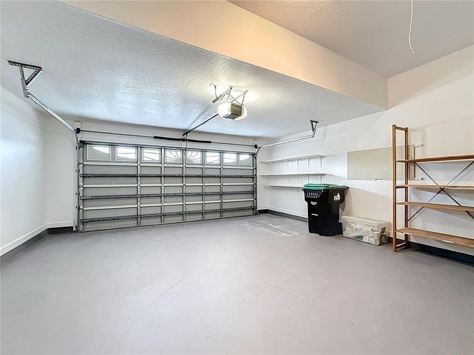 For Rent: $2,800 (3 beds, 2 baths, 1583 Square Feet)