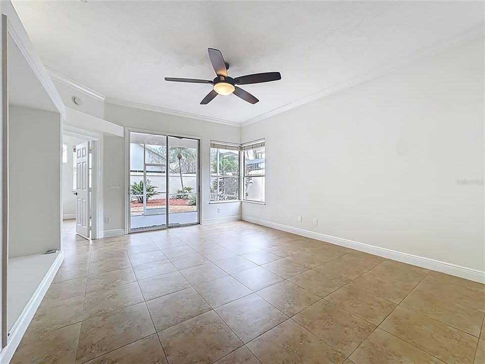 For Rent: $2,800 (3 beds, 2 baths, 1583 Square Feet)