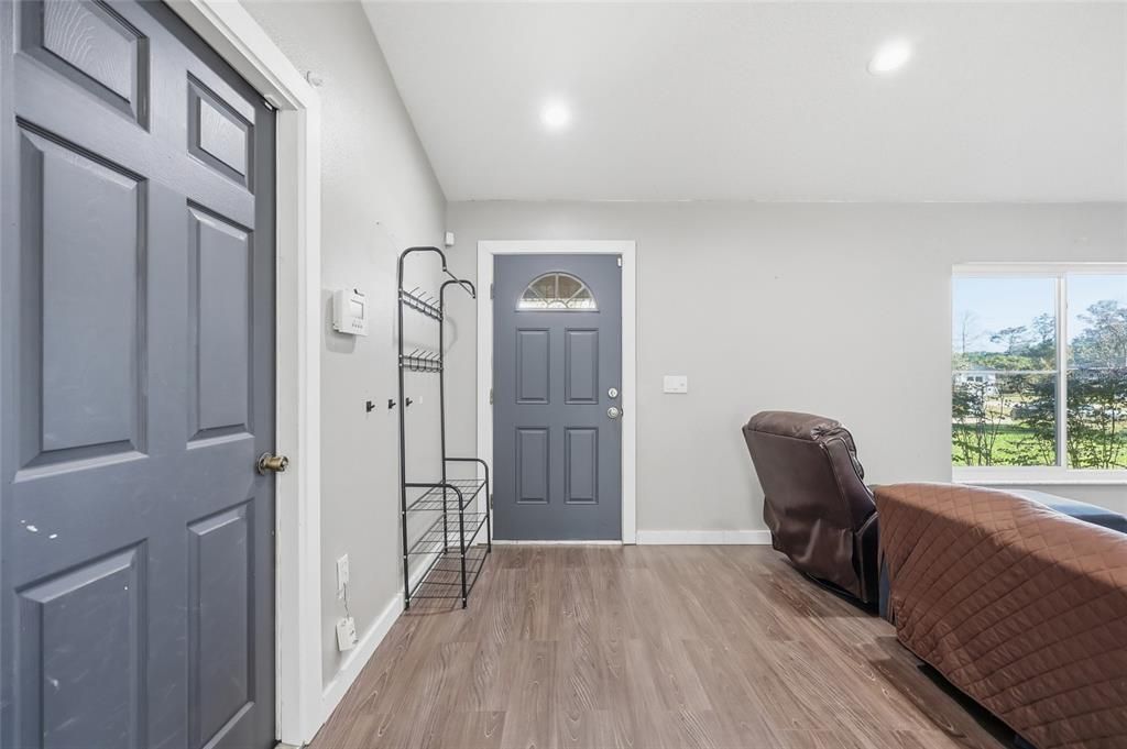 En Venta: $329,999 (3 camas, 2 baños, 1572 Pies cuadrados)