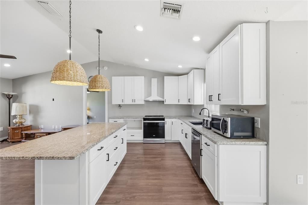 En Venta: $329,999 (3 camas, 2 baños, 1572 Pies cuadrados)