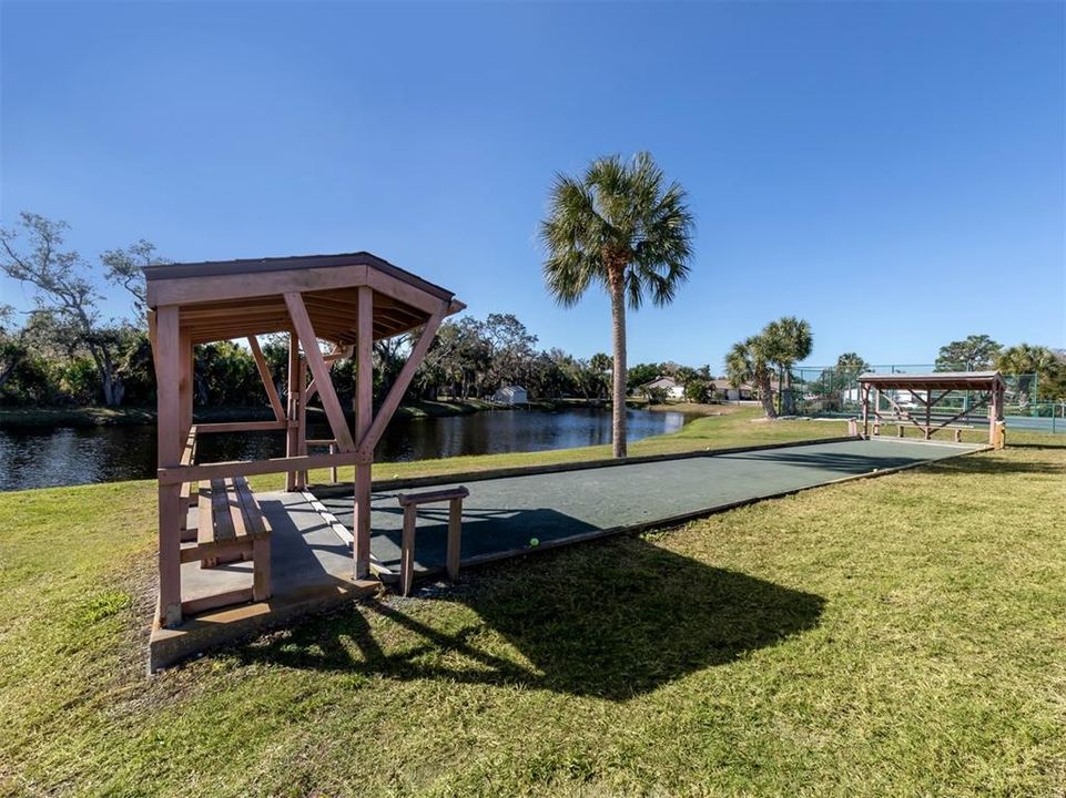 待售: $179,000 (2 贝兹, 2 浴室, 1249 平方英尺)