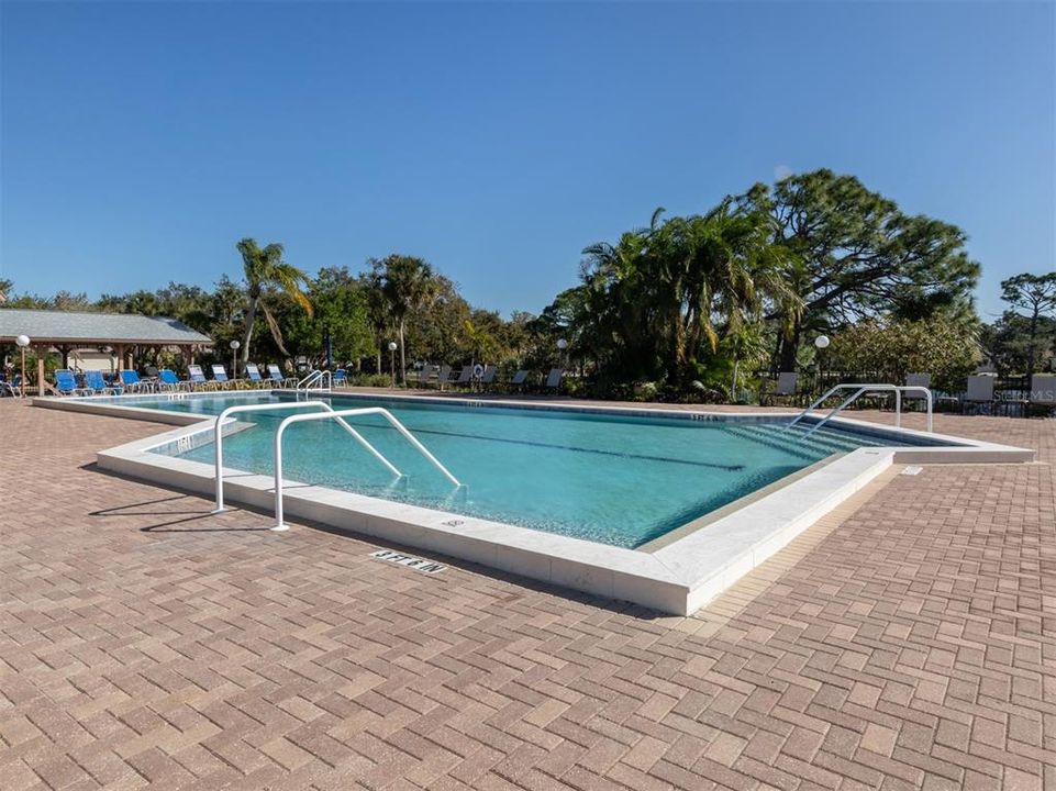 待售: $179,000 (2 贝兹, 2 浴室, 1249 平方英尺)