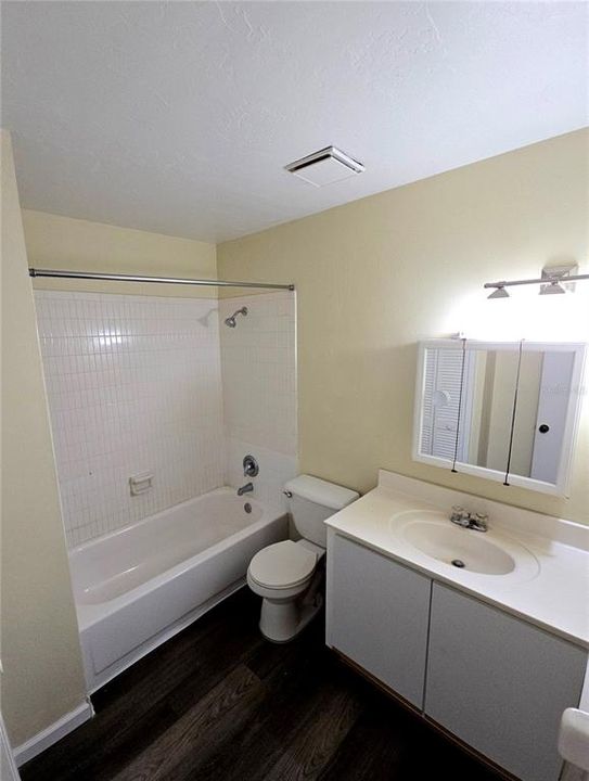 待售: $162,500 (3 贝兹, 2 浴室, 1482 平方英尺)