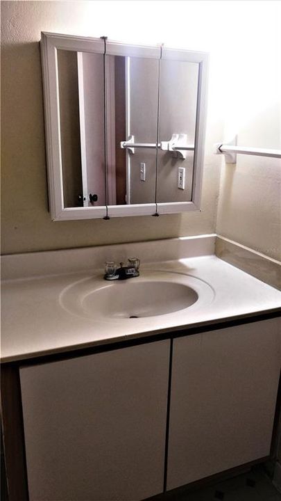 待售: $162,500 (3 贝兹, 2 浴室, 1482 平方英尺)