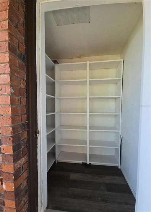 待售: $162,500 (3 贝兹, 2 浴室, 1482 平方英尺)