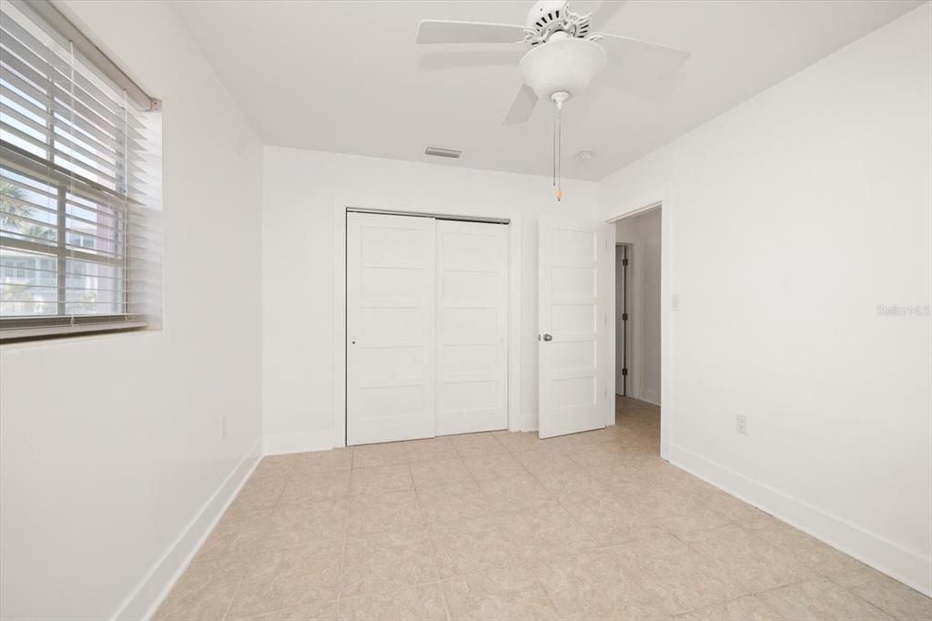 For Sale: $779,900 (2 beds, 2 baths, 1127 Square Feet)