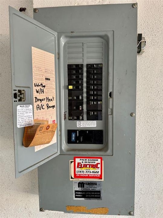 待售: $325,000 (3 贝兹, 2 浴室, 1478 平方英尺)