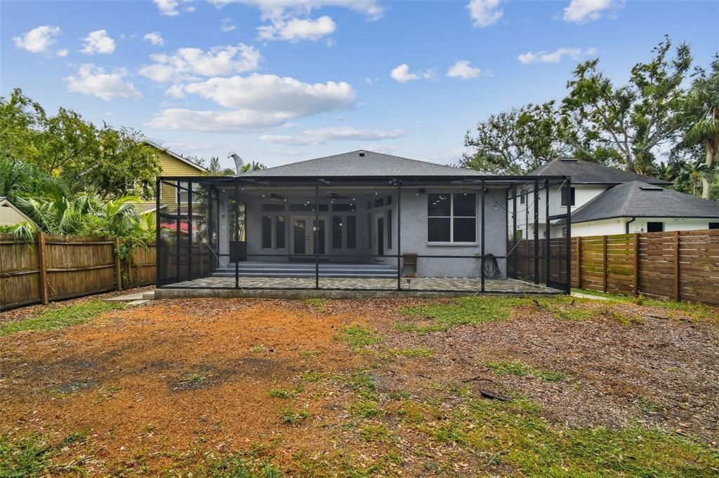 En Renta: $4,200 (3 camas, 2 baños, 2559 Pies cuadrados)