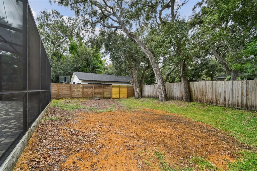 En Renta: $4,200 (3 camas, 2 baños, 2559 Pies cuadrados)