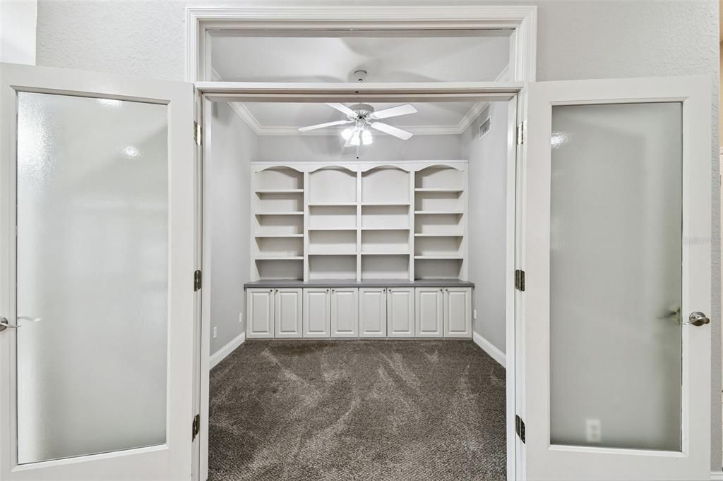 En Renta: $4,200 (3 camas, 2 baños, 2559 Pies cuadrados)