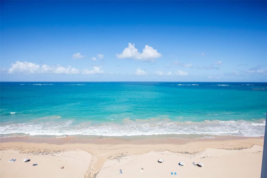 For Sale: $1,895,000 (4 beds, 3 baths, 1904 Square Feet)