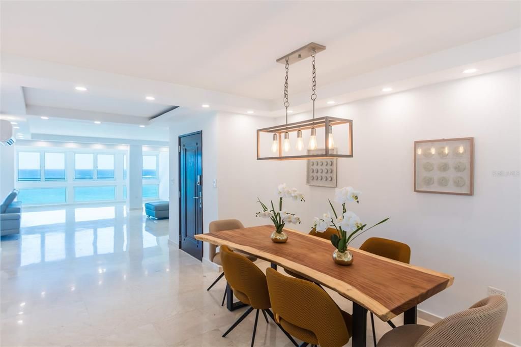 For Sale: $1,895,000 (4 beds, 3 baths, 1904 Square Feet)