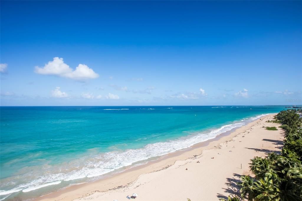 For Sale: $1,895,000 (4 beds, 3 baths, 1904 Square Feet)