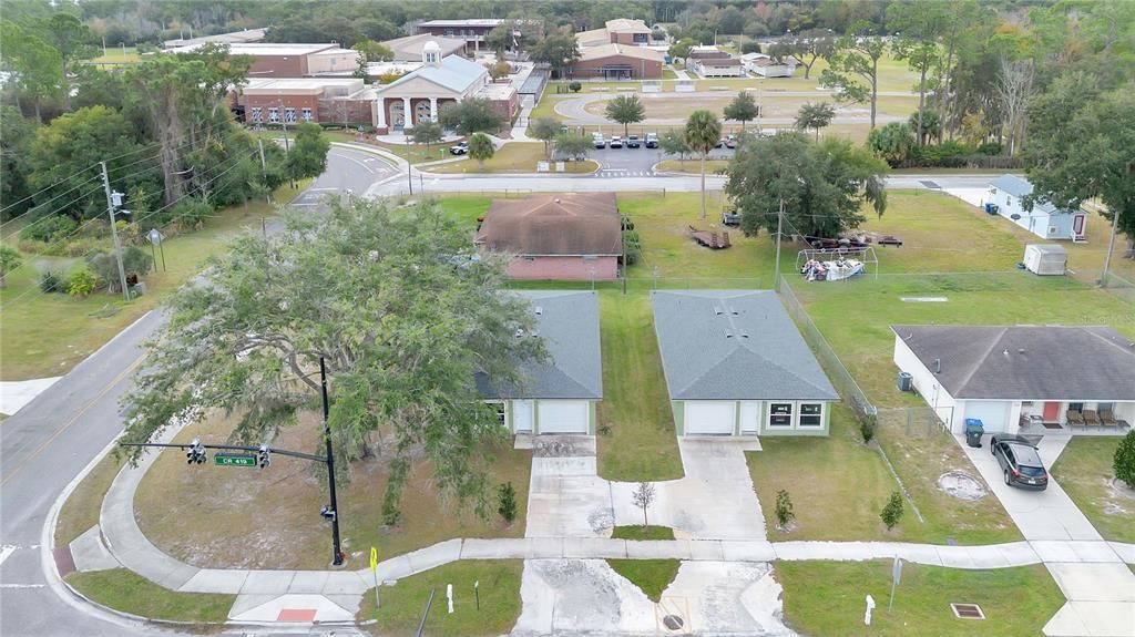 En Venta: $349,000 (3 camas, 2 baños, 1367 Pies cuadrados)