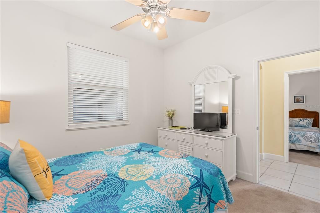 For Sale: $499,999 (3 beds, 2 baths, 1344 Square Feet)