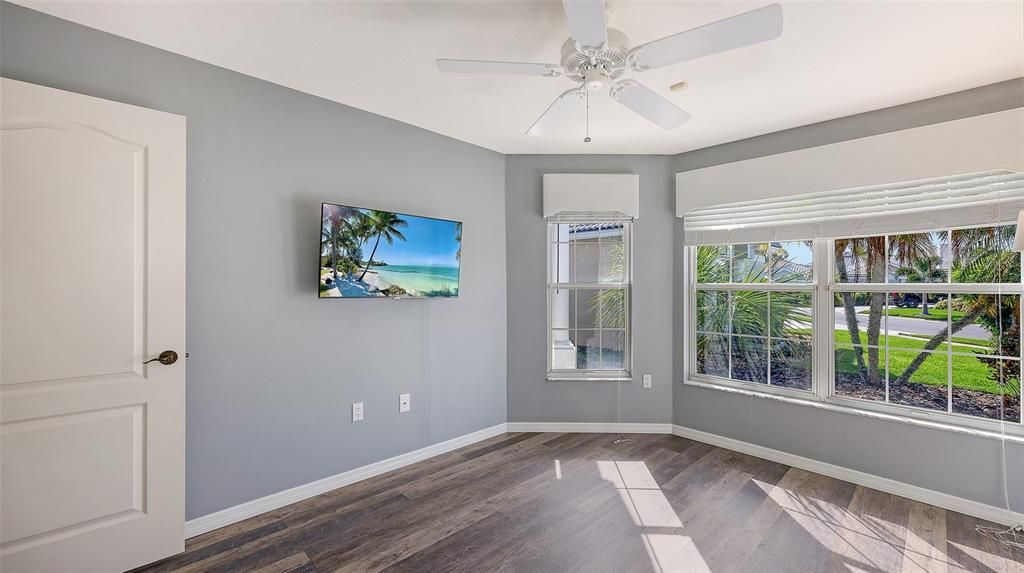 En Venta: $499,000 (2 camas, 2 baños, 1784 Pies cuadrados)