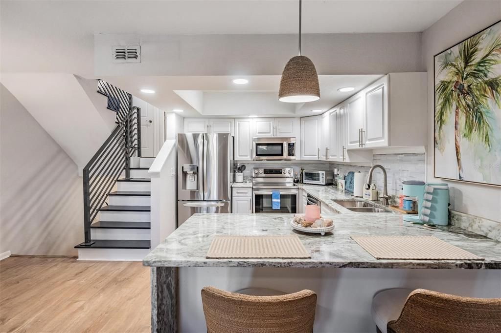 En Venta: $425,000 (3 camas, 2 baños, 965 Pies cuadrados)