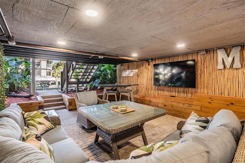 En Venta: $425,000 (3 camas, 2 baños, 965 Pies cuadrados)