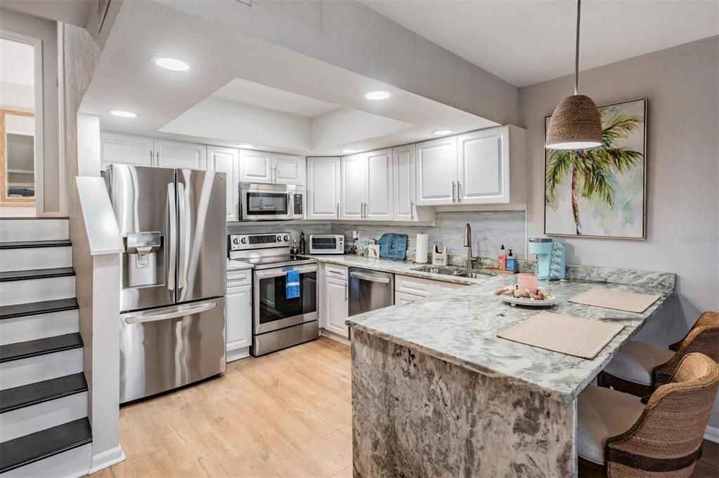 En Venta: $425,000 (3 camas, 2 baños, 965 Pies cuadrados)