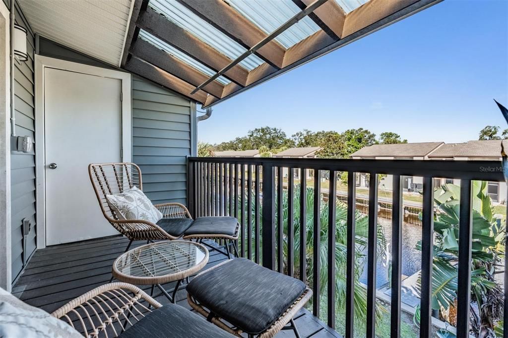 En Venta: $425,000 (3 camas, 2 baños, 965 Pies cuadrados)