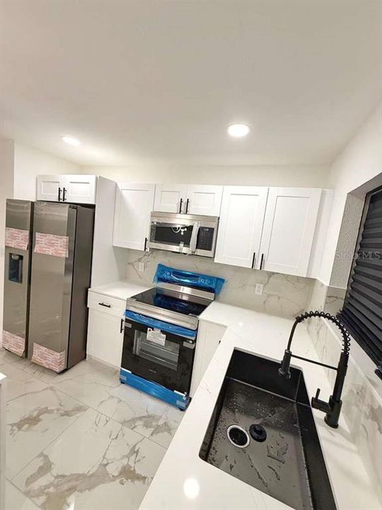 En Venta: $319,000 (3 camas, 2 baños, 1346 Pies cuadrados)