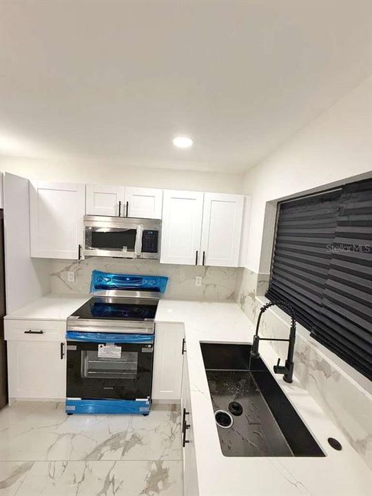 En Venta: $319,000 (3 camas, 2 baños, 1346 Pies cuadrados)