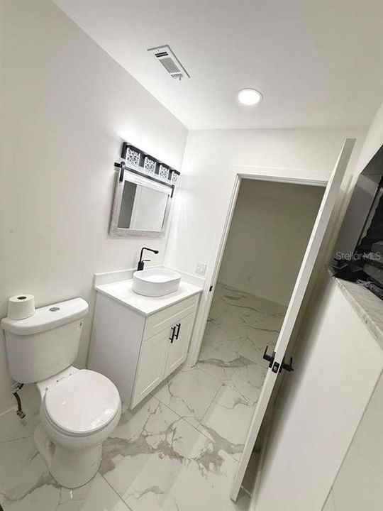 En Venta: $319,000 (3 camas, 2 baños, 1346 Pies cuadrados)