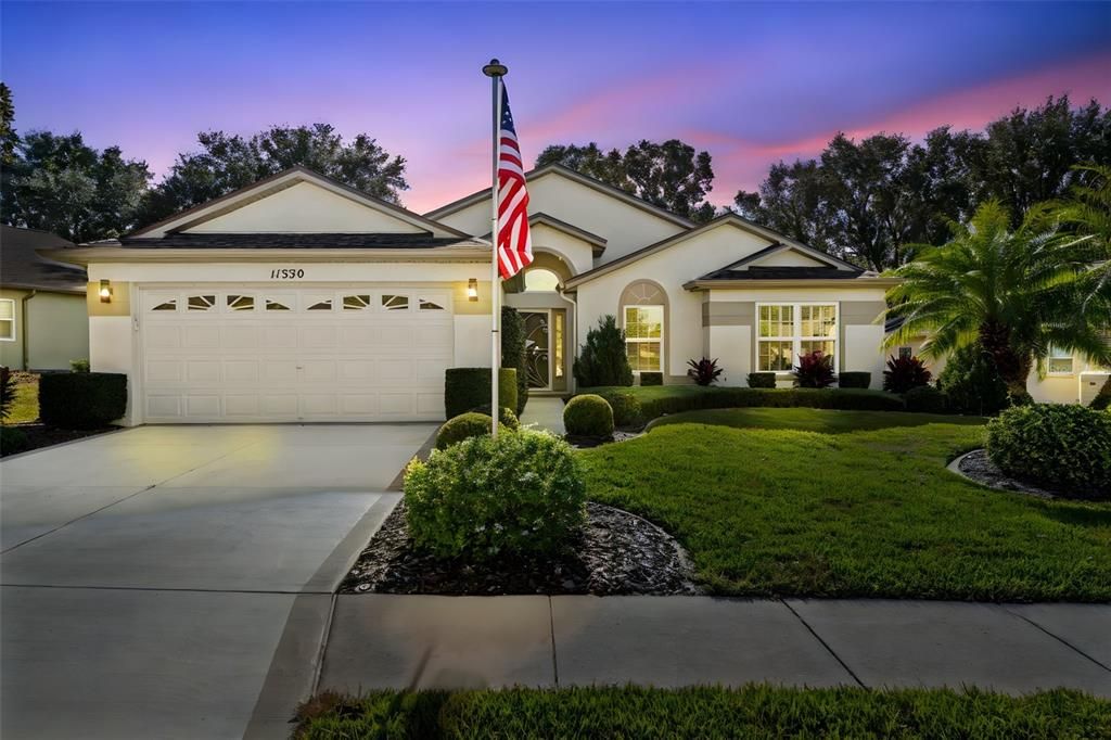 For Sale: $309,900 (2 beds, 2 baths, 1634 Square Feet)