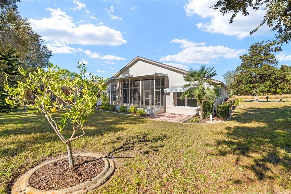 For Sale: $309,900 (2 beds, 2 baths, 1634 Square Feet)