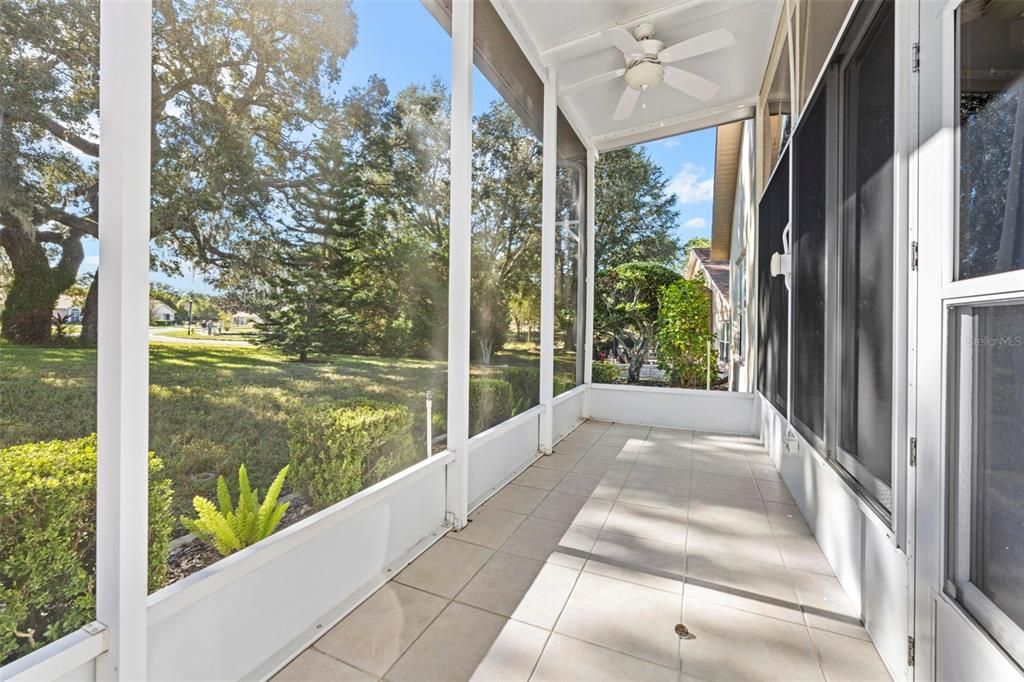 For Sale: $309,900 (2 beds, 2 baths, 1634 Square Feet)