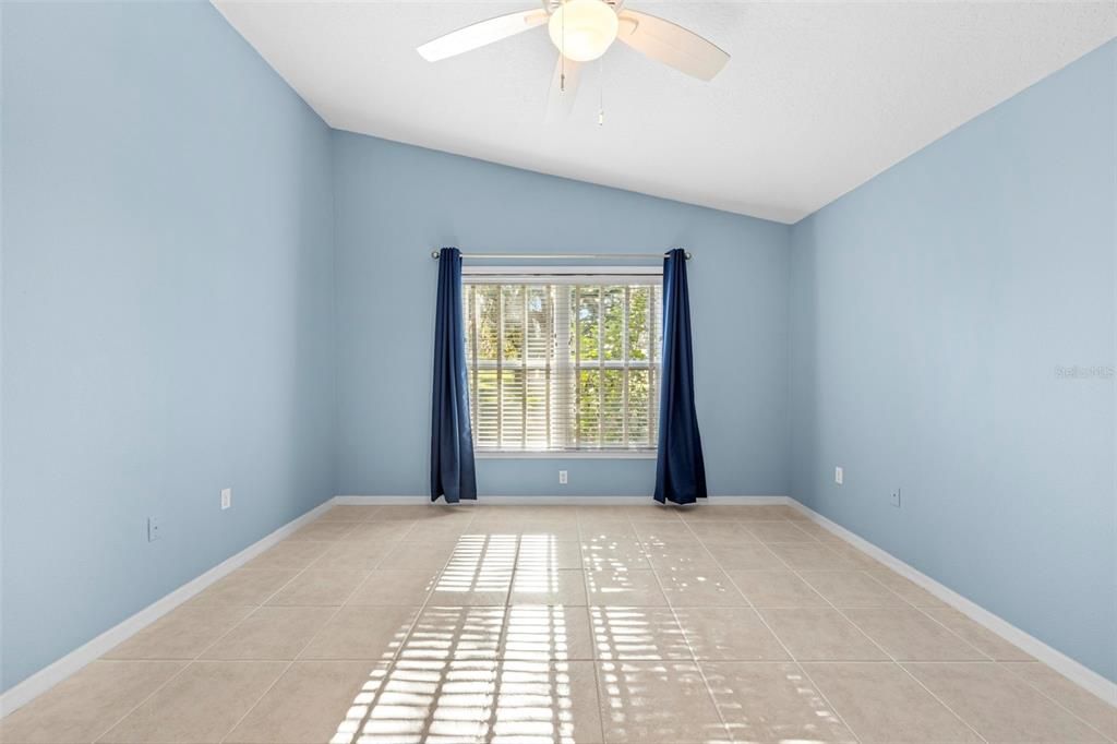 For Sale: $309,900 (2 beds, 2 baths, 1634 Square Feet)