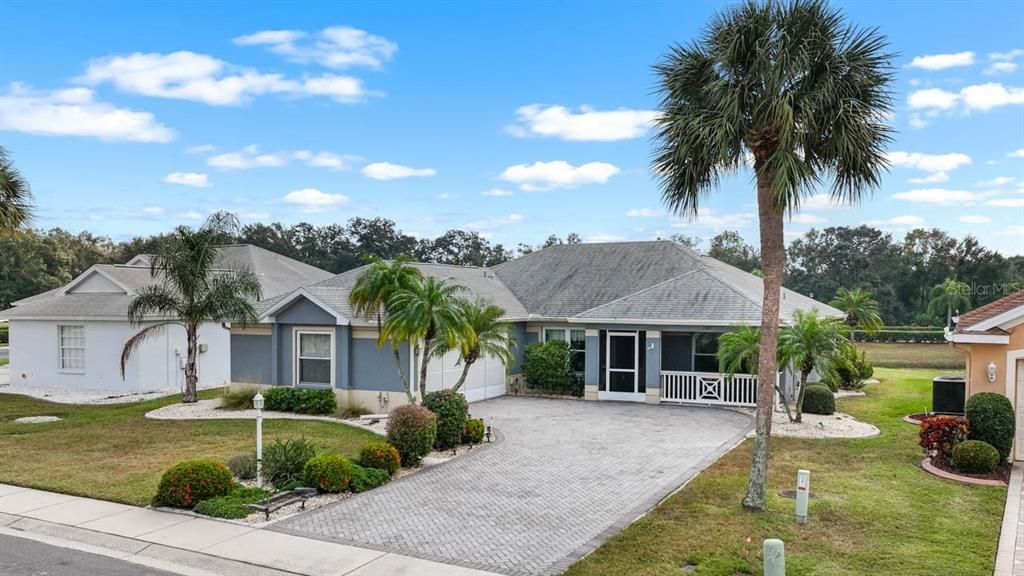 待售: $330,000 (2 贝兹, 2 浴室, 1603 平方英尺)