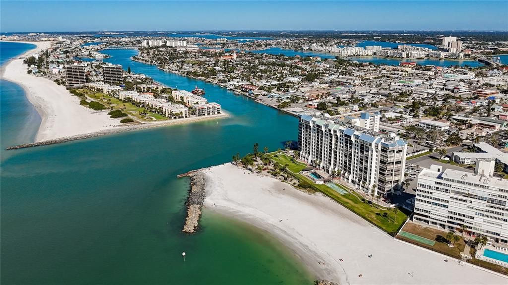 En Venta: $670,000 (2 camas, 2 baños, 1180 Pies cuadrados)