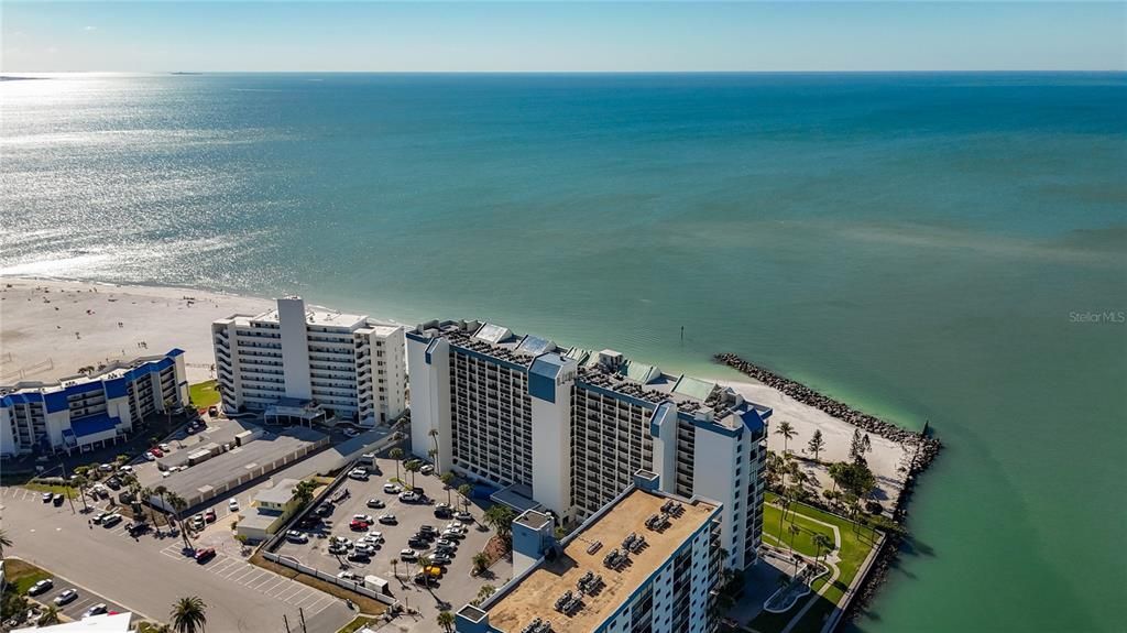 En Venta: $670,000 (2 camas, 2 baños, 1180 Pies cuadrados)