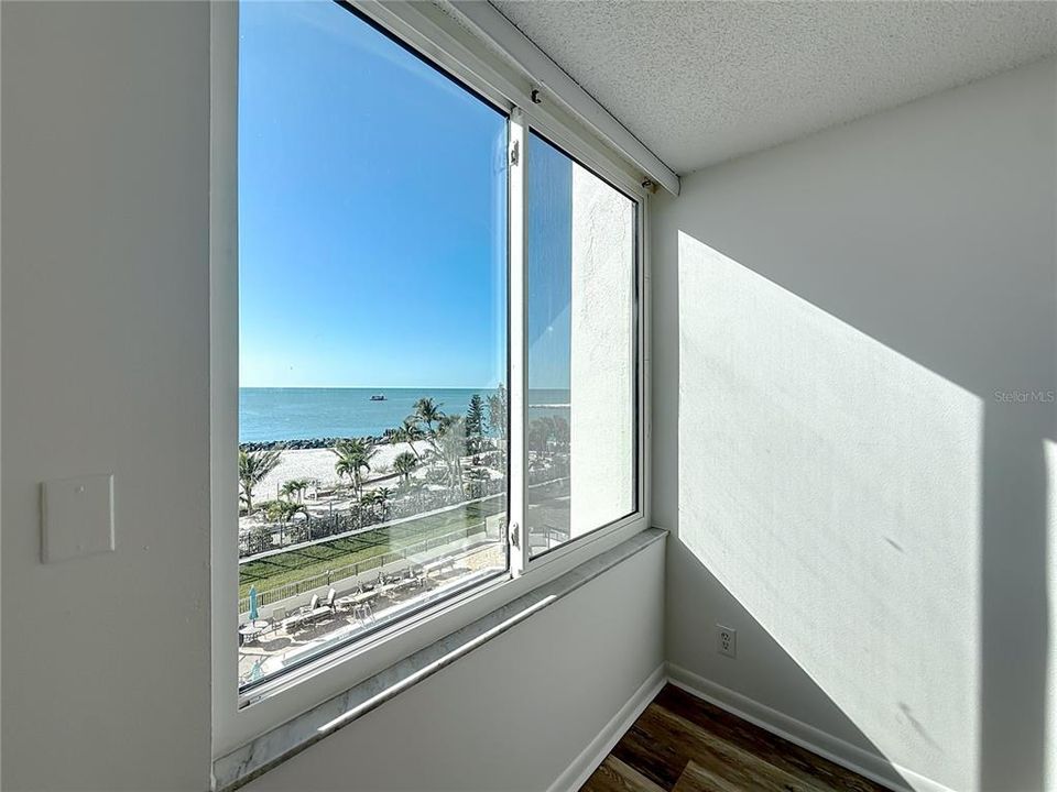 En Venta: $670,000 (2 camas, 2 baños, 1180 Pies cuadrados)