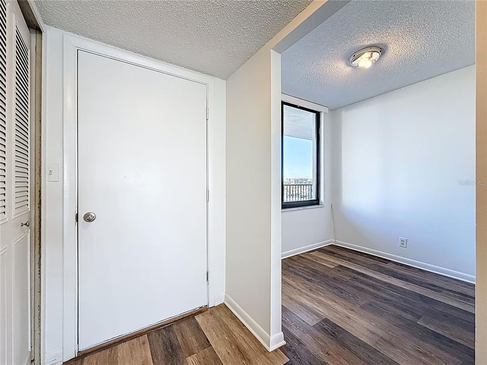 En Venta: $670,000 (2 camas, 2 baños, 1180 Pies cuadrados)