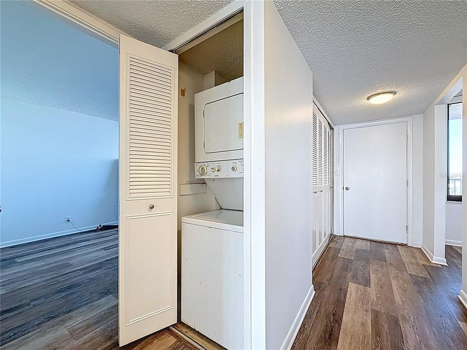 En Venta: $670,000 (2 camas, 2 baños, 1180 Pies cuadrados)