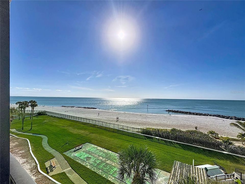 En Venta: $670,000 (2 camas, 2 baños, 1180 Pies cuadrados)