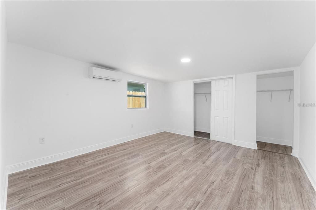 For Sale: $259,990 (3 beds, 2 baths, 1132 Square Feet)