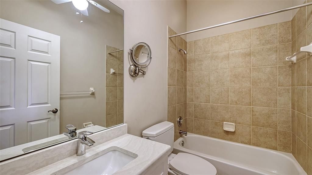 En Venta: $520,000 (3 camas, 2 baños, 2018 Pies cuadrados)