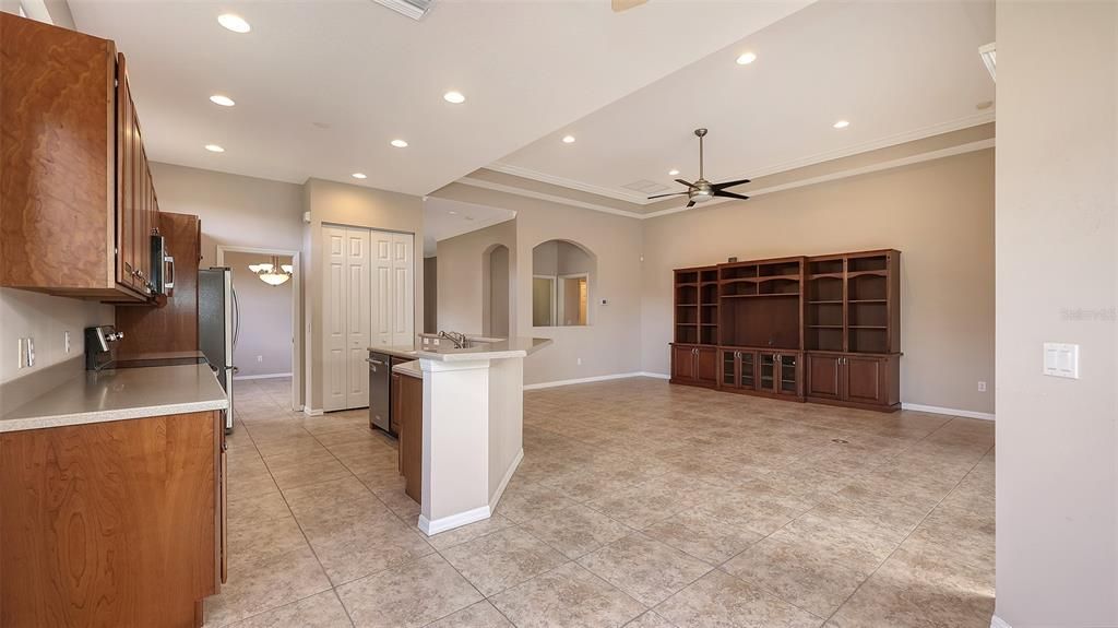 En Venta: $520,000 (3 camas, 2 baños, 2018 Pies cuadrados)