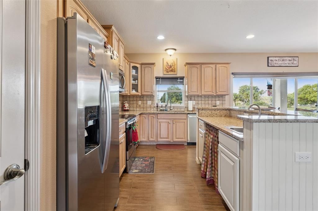 待售: $699,000 (3 贝兹, 2 浴室, 2106 平方英尺)