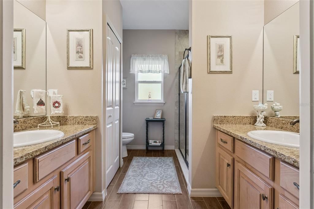 待售: $699,000 (3 贝兹, 2 浴室, 2106 平方英尺)