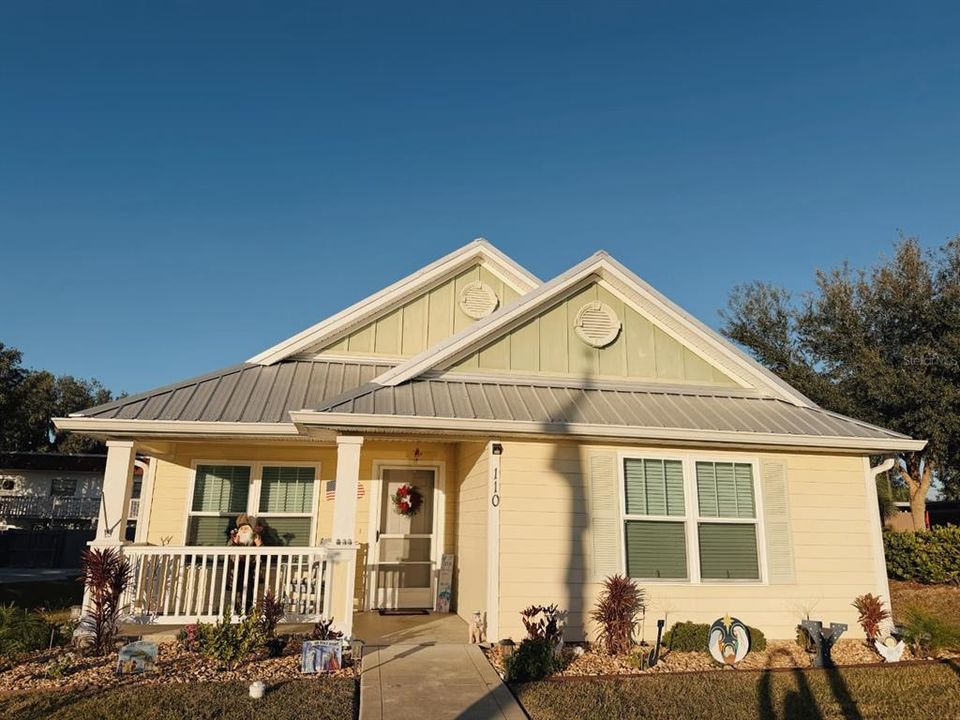 待售: $245,000 (2 贝兹, 2 浴室, 1184 平方英尺)