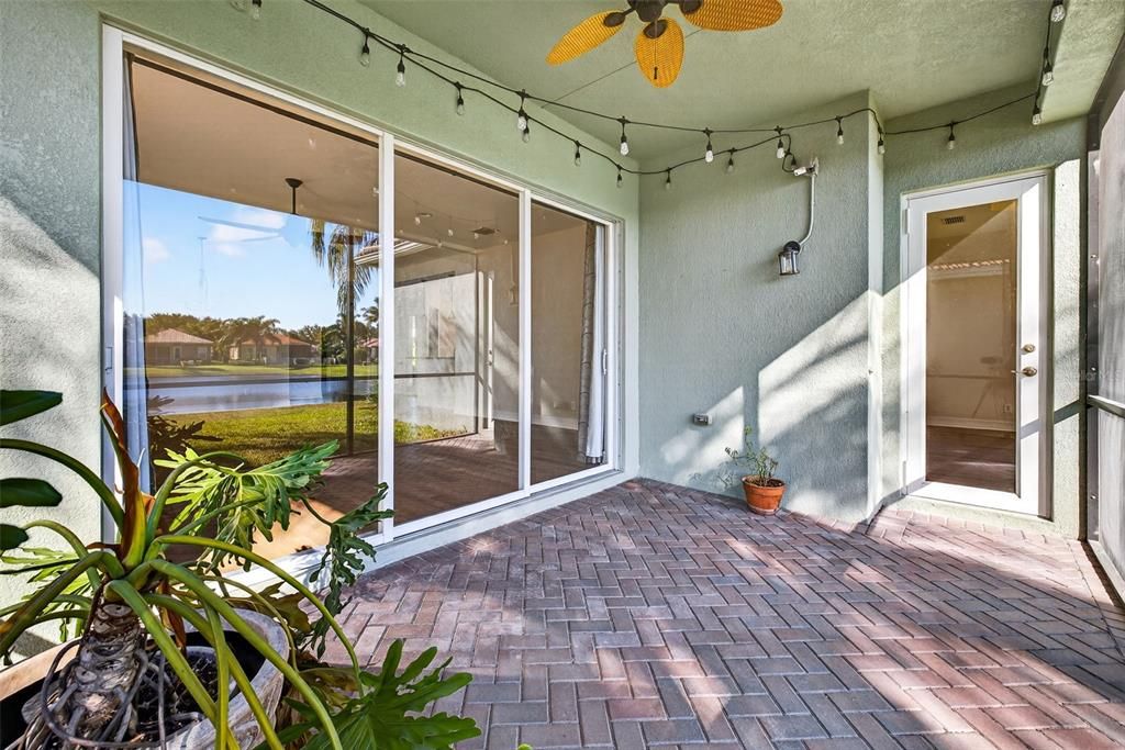 待售: $400,000 (2 贝兹, 2 浴室, 1954 平方英尺)