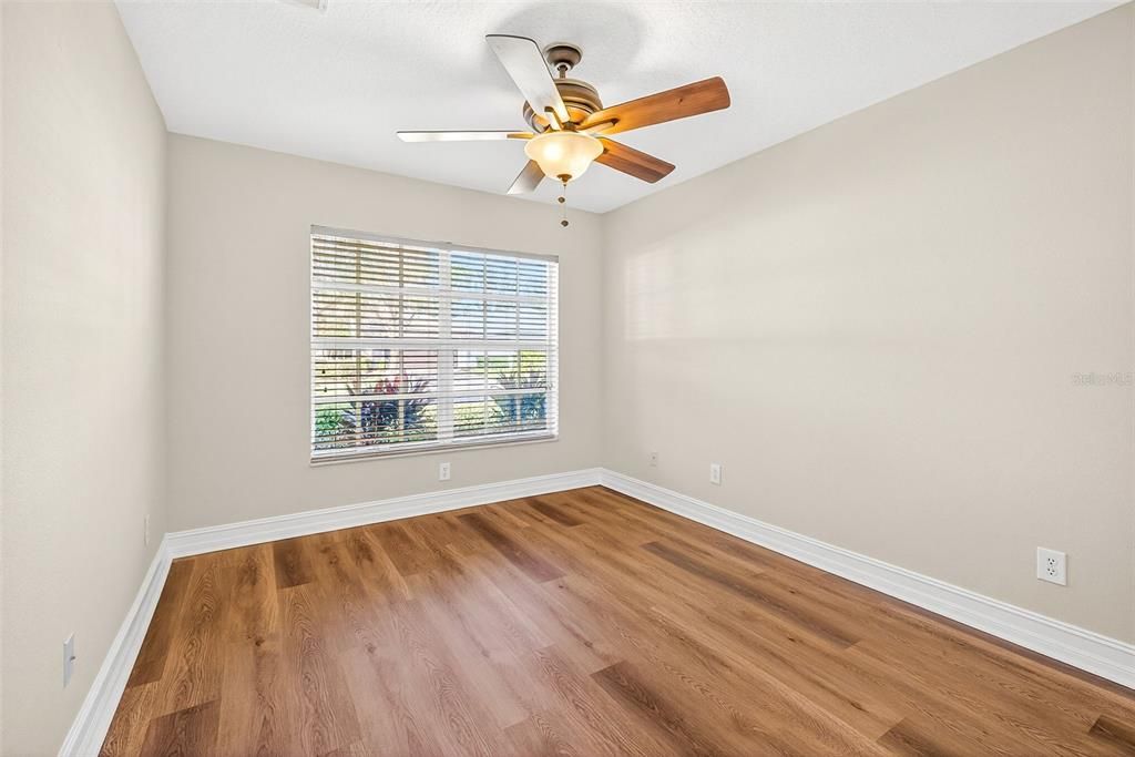 待售: $400,000 (2 贝兹, 2 浴室, 1954 平方英尺)